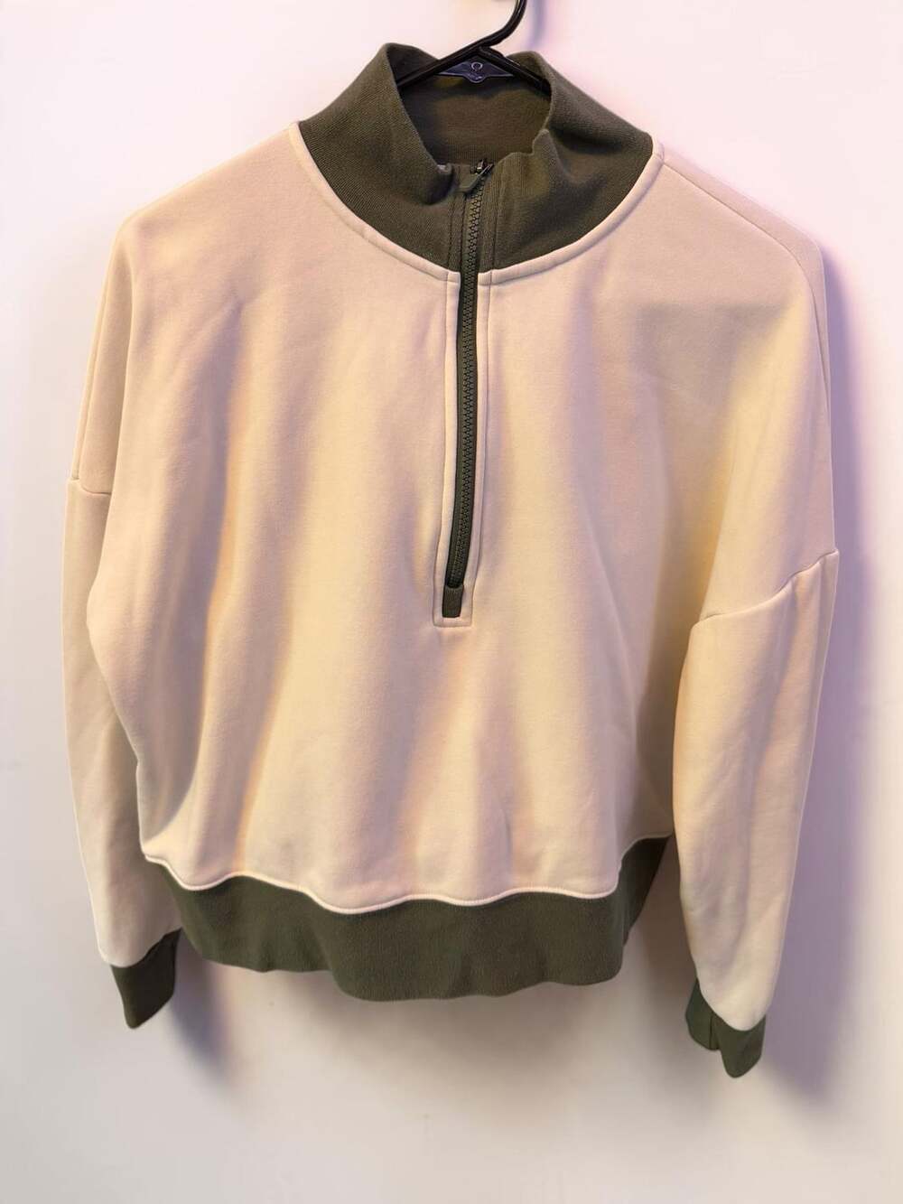Fabletics 1/4 Zip Pullover Sweatshirt Size M Off White Olive Green